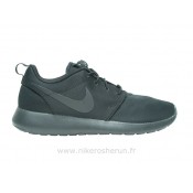 Nike Roshe run noir-noir Roshe Run Floral Crampon Mercurial