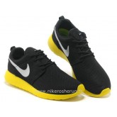 Nike Roshe Run pour Femme Noir Jaune Argent Mesh Roshe Run Gris Requin Foot Locker
